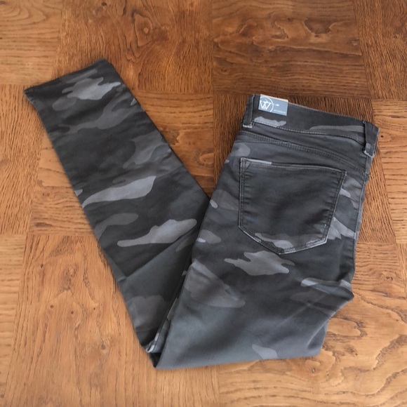 wit and wisdom camo jeans